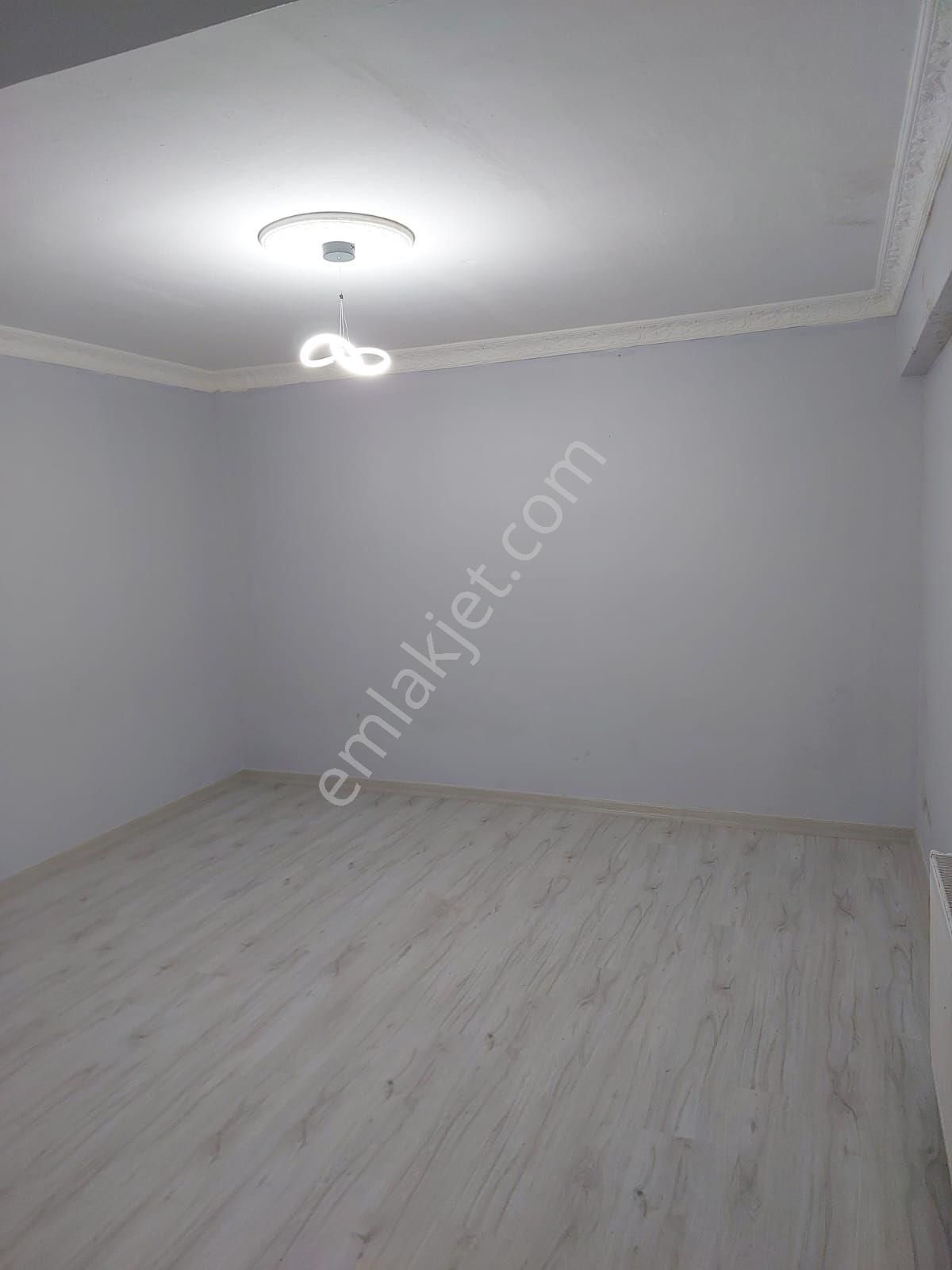 2+1 Bahçe Katı İçi Sıfırlanmış Krediye Uygun Yatırımlık Daire 8 İphone Telefon Parasina Acil - Görsel 13