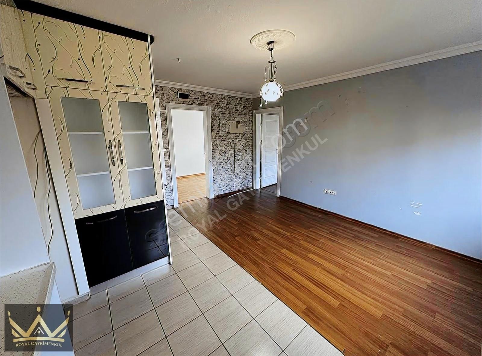 Royal Den Toki 'dy'lerde Satılık Önü Açık Manzaralı 2+1 Arakat - Görsel 3