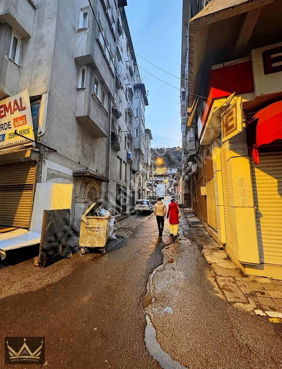 Royalden Kıbrıs Caddesinde Satılık Arakat 1+1 Daire - Görsel 5