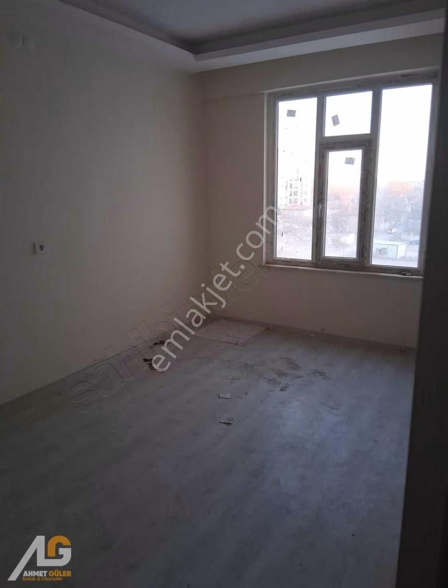 Fetih Caddesi Arakat Satılık 2+1 - Görsel 14