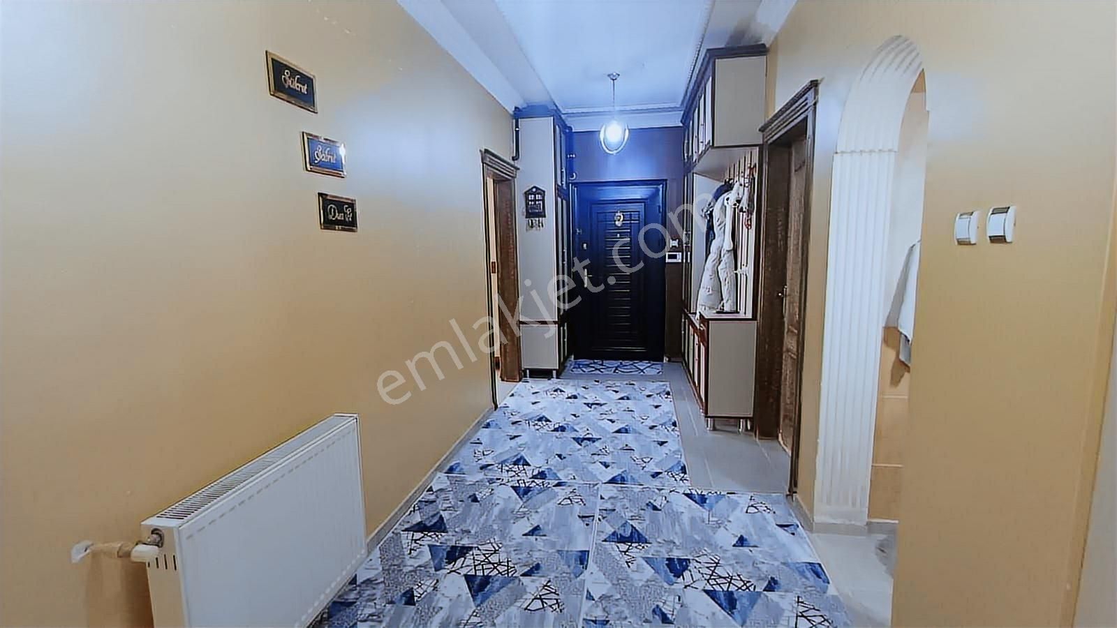 Şen Evlerde 4 Odalı Daire - Görsel 10