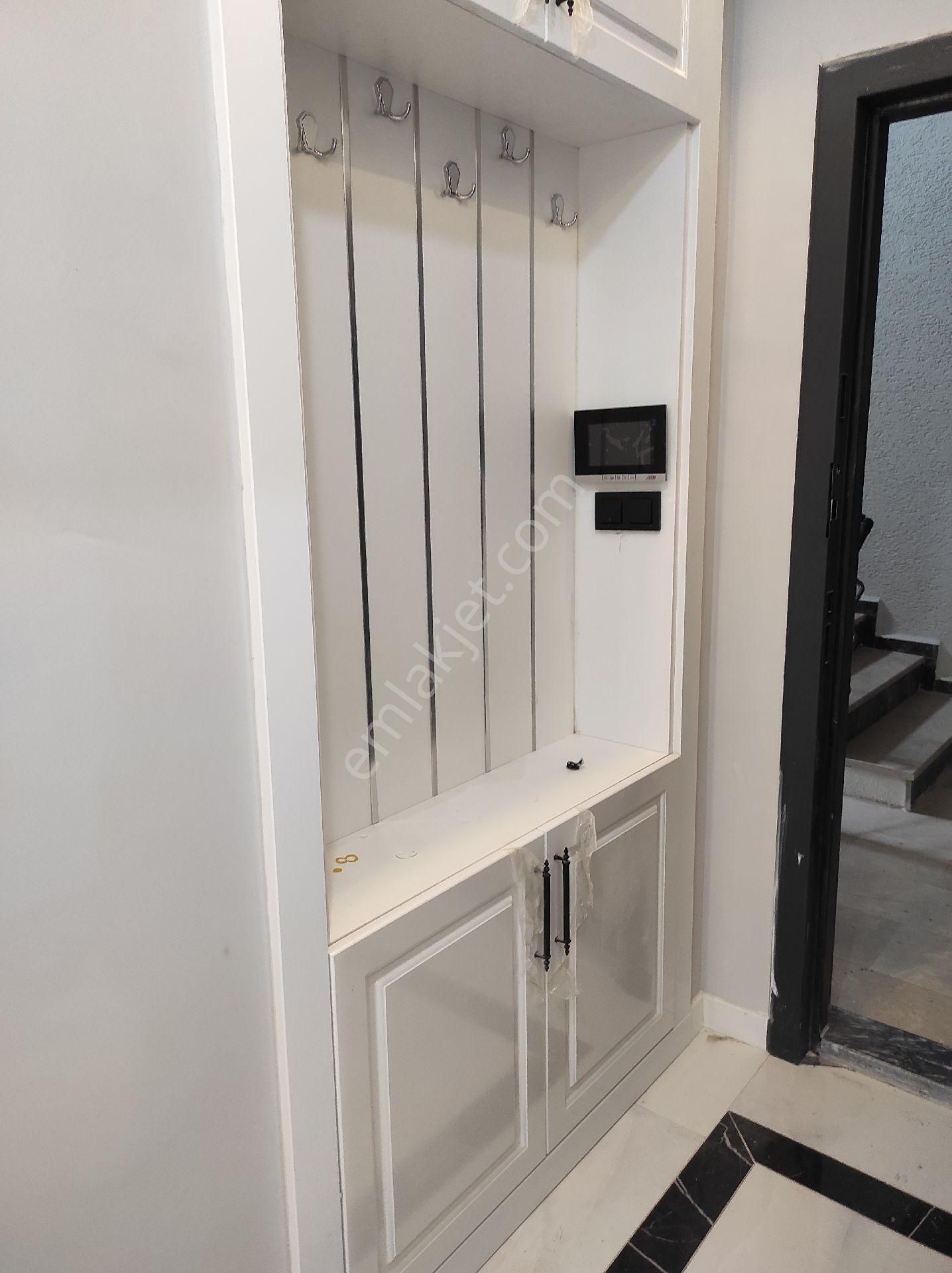 Ciftlikköy Kiptas Konutları Civarı Fırsat 3+1