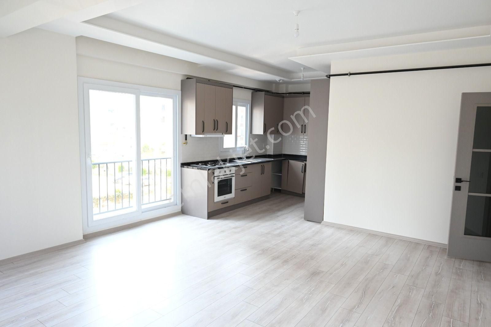 Üstünkent - Akdeniz'de Havuzlu Site İçi 3+1 Sıfır Daire - Görsel 3