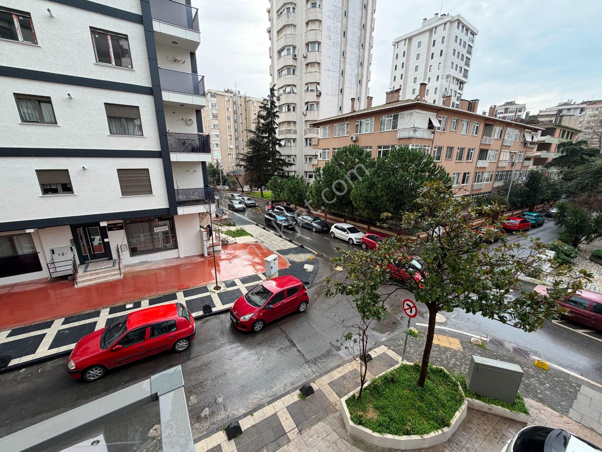 Şenesenevler'de 1 Yıllık İskanlı 1.kat Balkonlu Boş Satılık 2+1 - Görsel 27