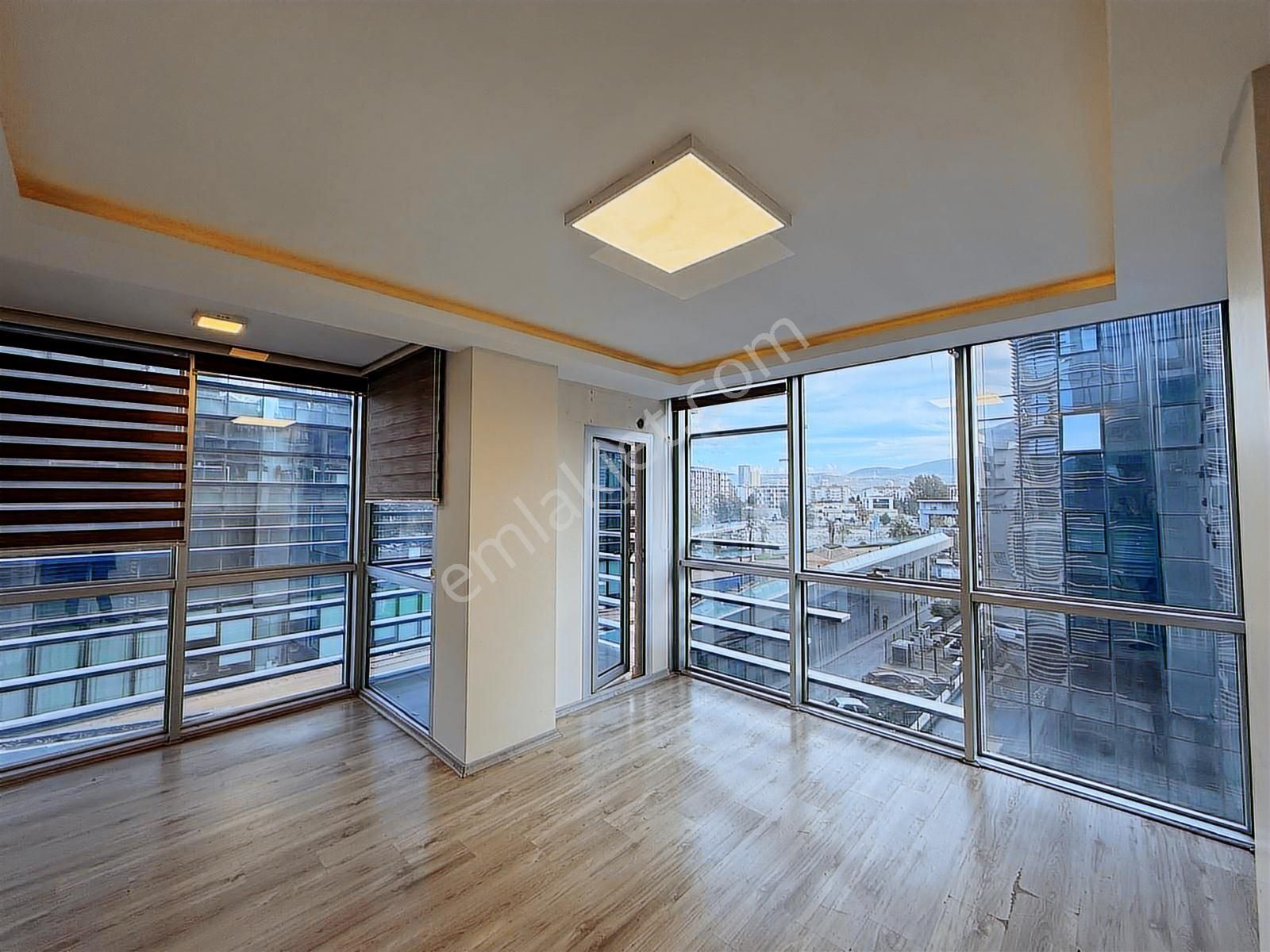 Bayralı Mansuroğlu Ata Plaza 2+1 Kiralık Ofis - Görsel 24