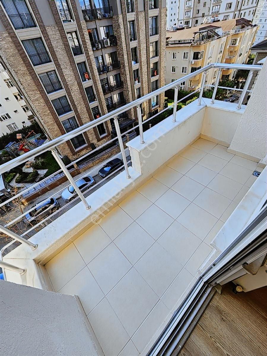 Alper Alkan'dan Şerifali'de Harika Konumda 145m2 3+1 Ofis Katı - Görsel 12