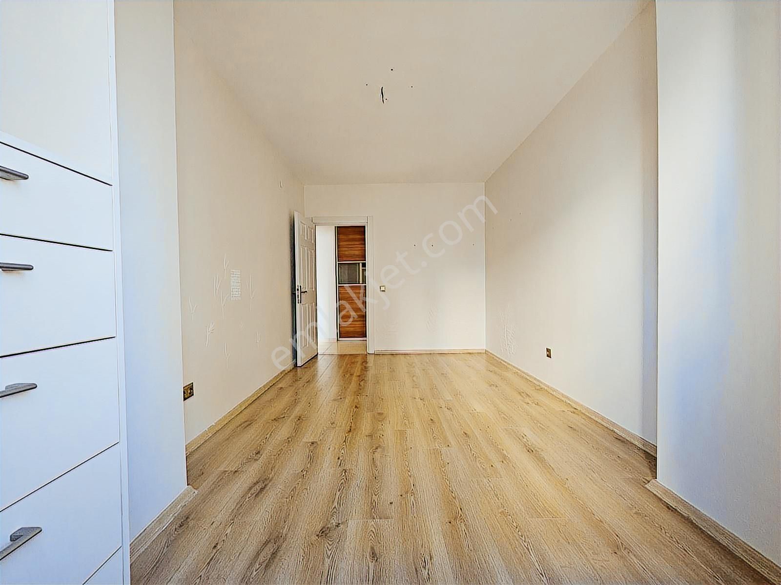 Alper Alkan'dan Şerifali'de Harika Konumda 145m2 3+1 Ofis Katı - Görsel 2