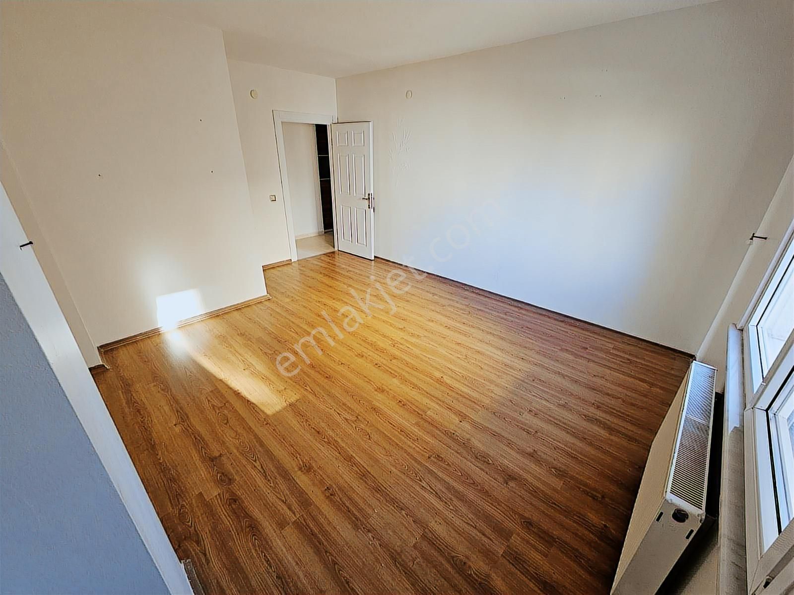 Alper Alkan'dan Şerifali'de Harika Konumda 145m2 3+1 Ofis Katı - Görsel 21