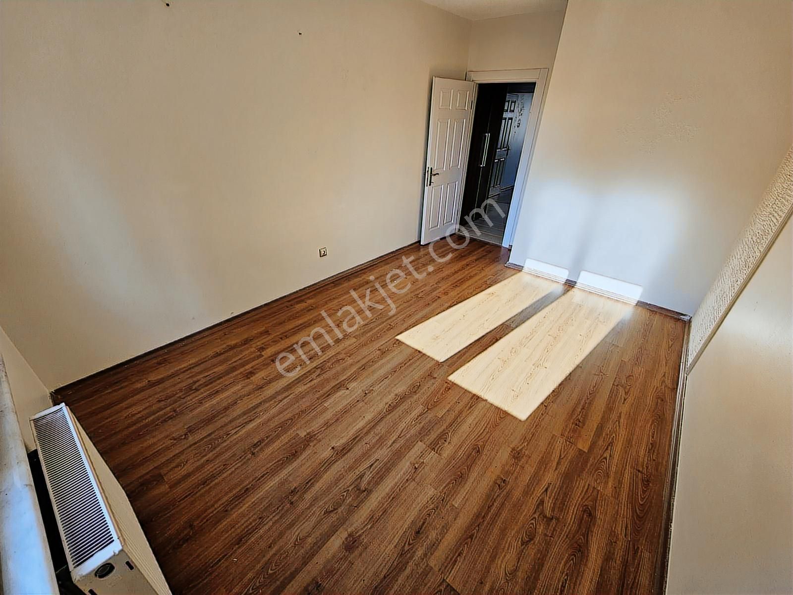 Alper Alkan'dan Şerifali'de Harika Konumda 145m2 3+1 Ofis Katı - Görsel 14