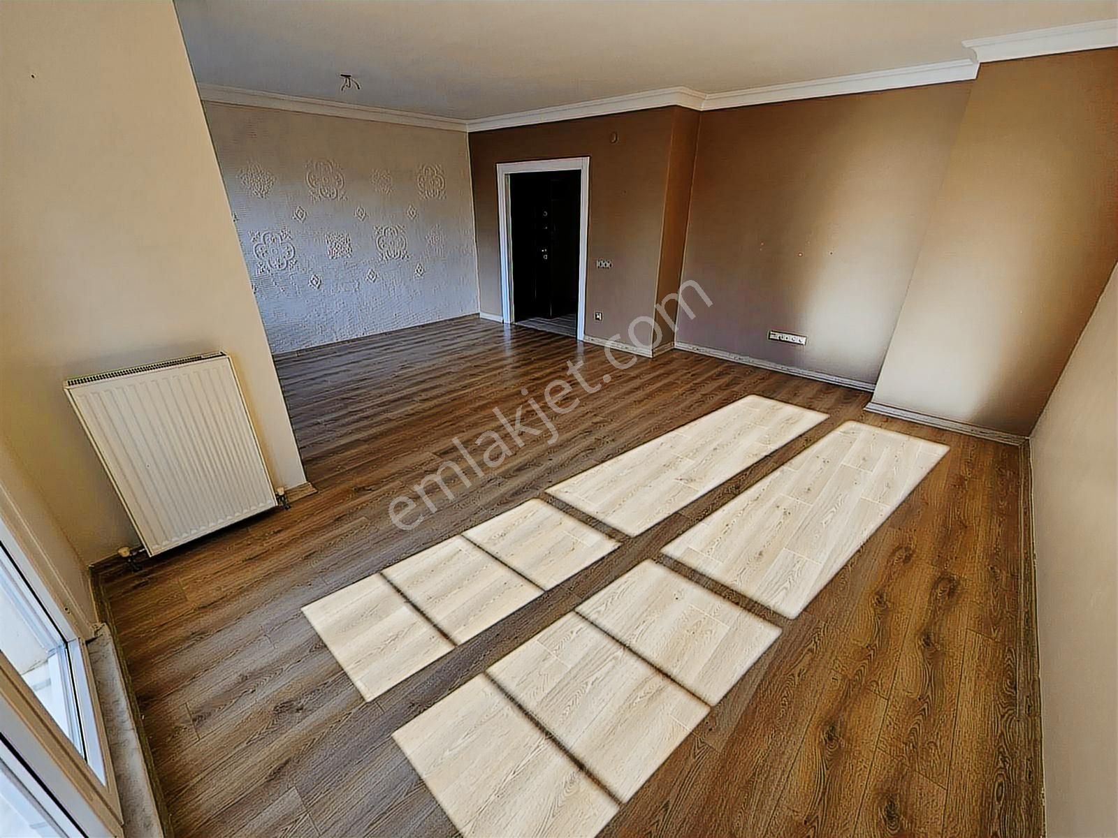 Alper Alkan'dan Şerifali'de Harika Konumda 145m2 3+1 Ofis Katı - Görsel 10