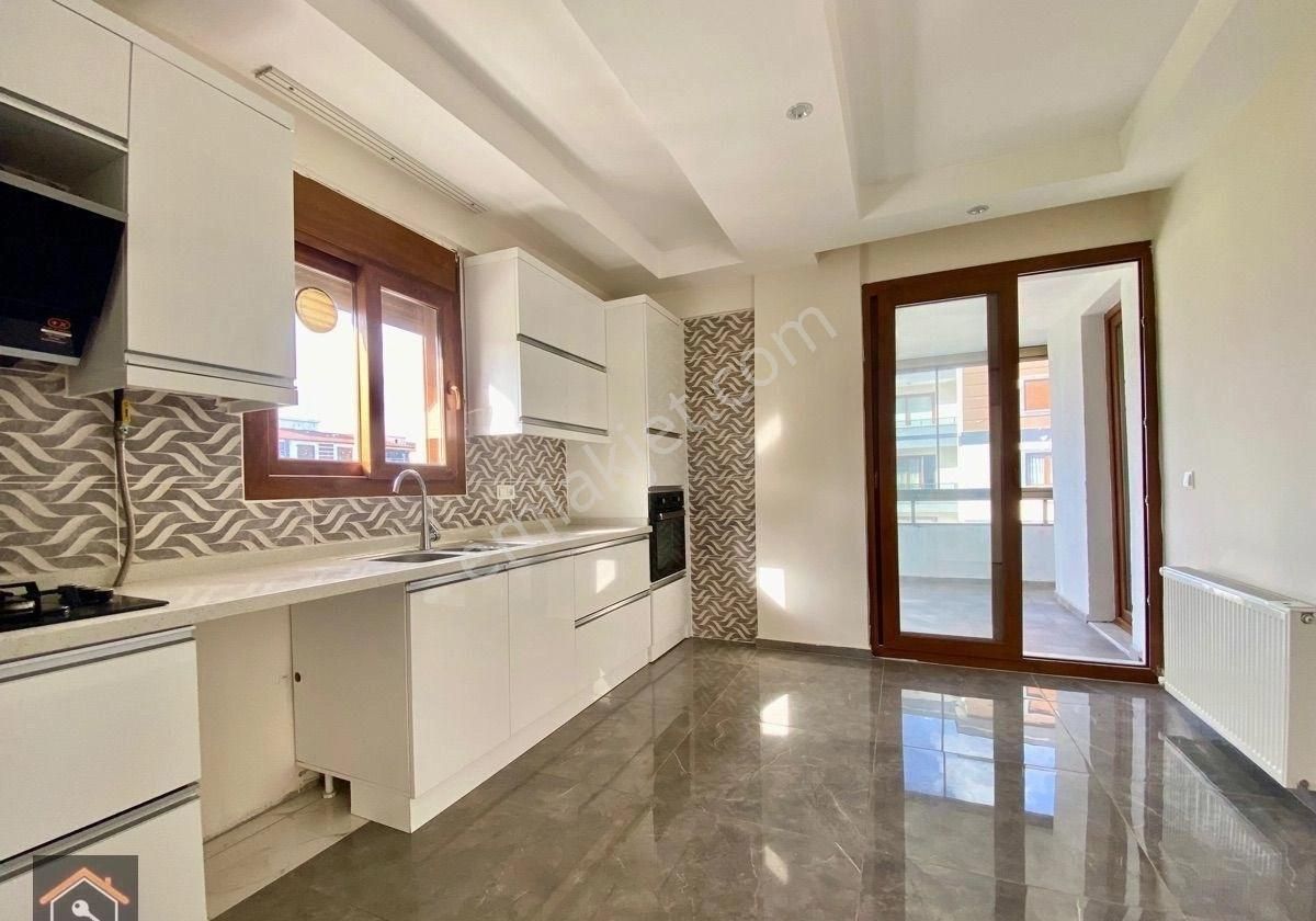 Günay Emlak'tan Torbalı Site İçerisinde Doğalgazlı 3+1 150 M2 Kiralık Köşe Daire - Görsel 30