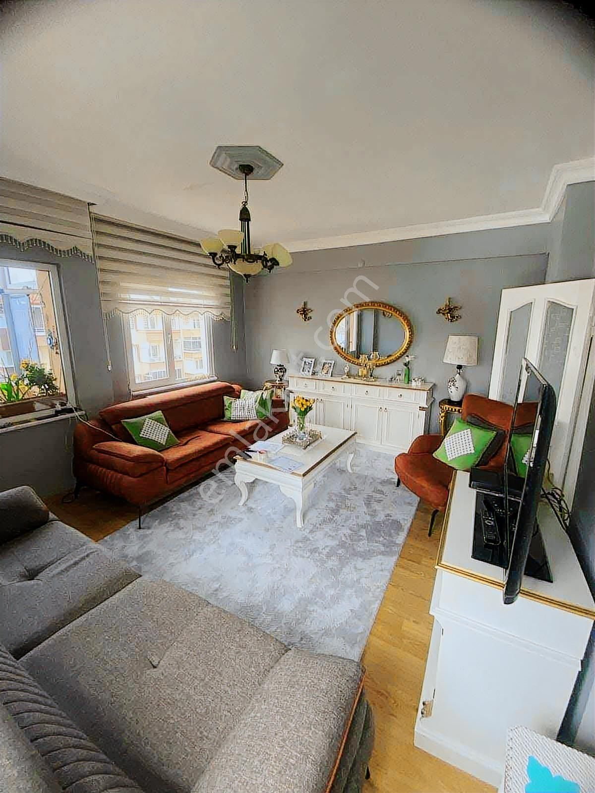 Satılık Eşyalı Masrafsız 3+1 Daire Çiftlikköy / Yalova