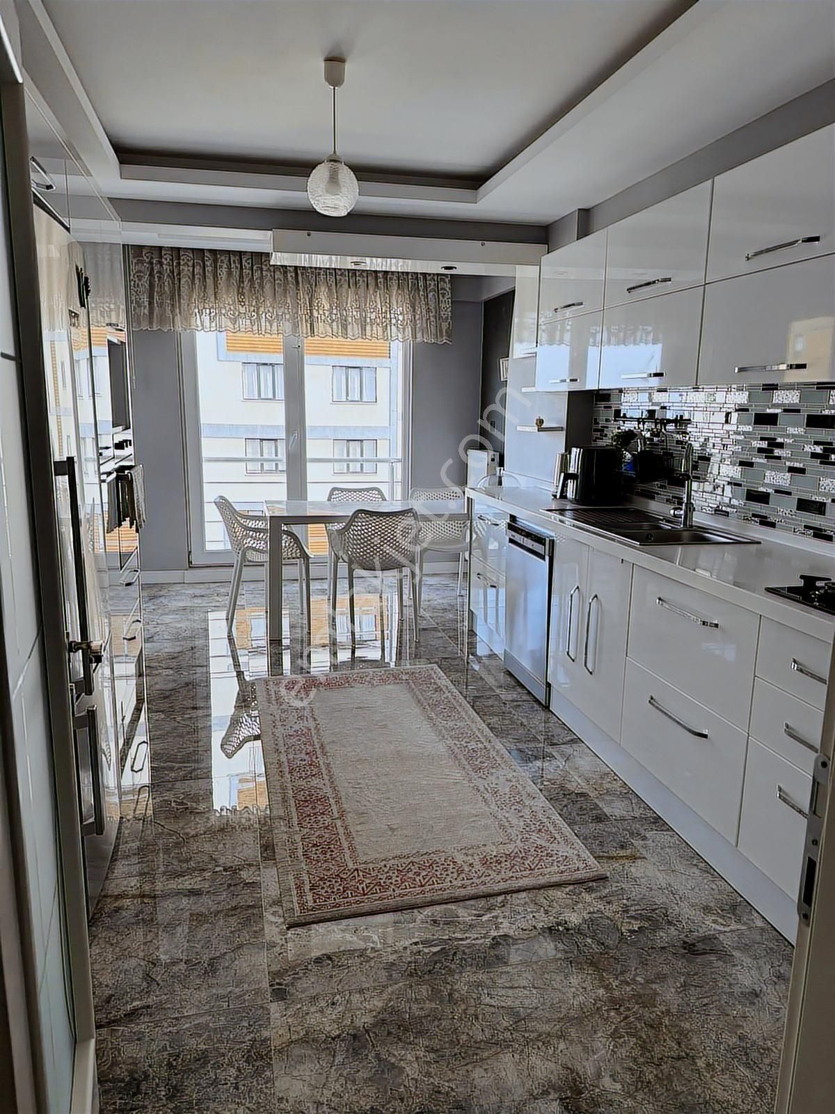 Hasköy Üsküp Caddesi Üzerinde Deniz Manzaralı Satılık 3+1 Daire - Görsel 13