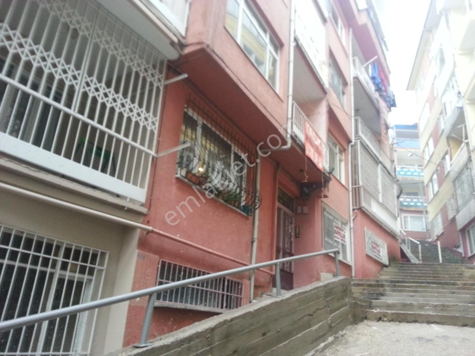 Muradiye Beşikçilerde 160m2 4+1 Kelepir Fırsat Daire - Görsel 16