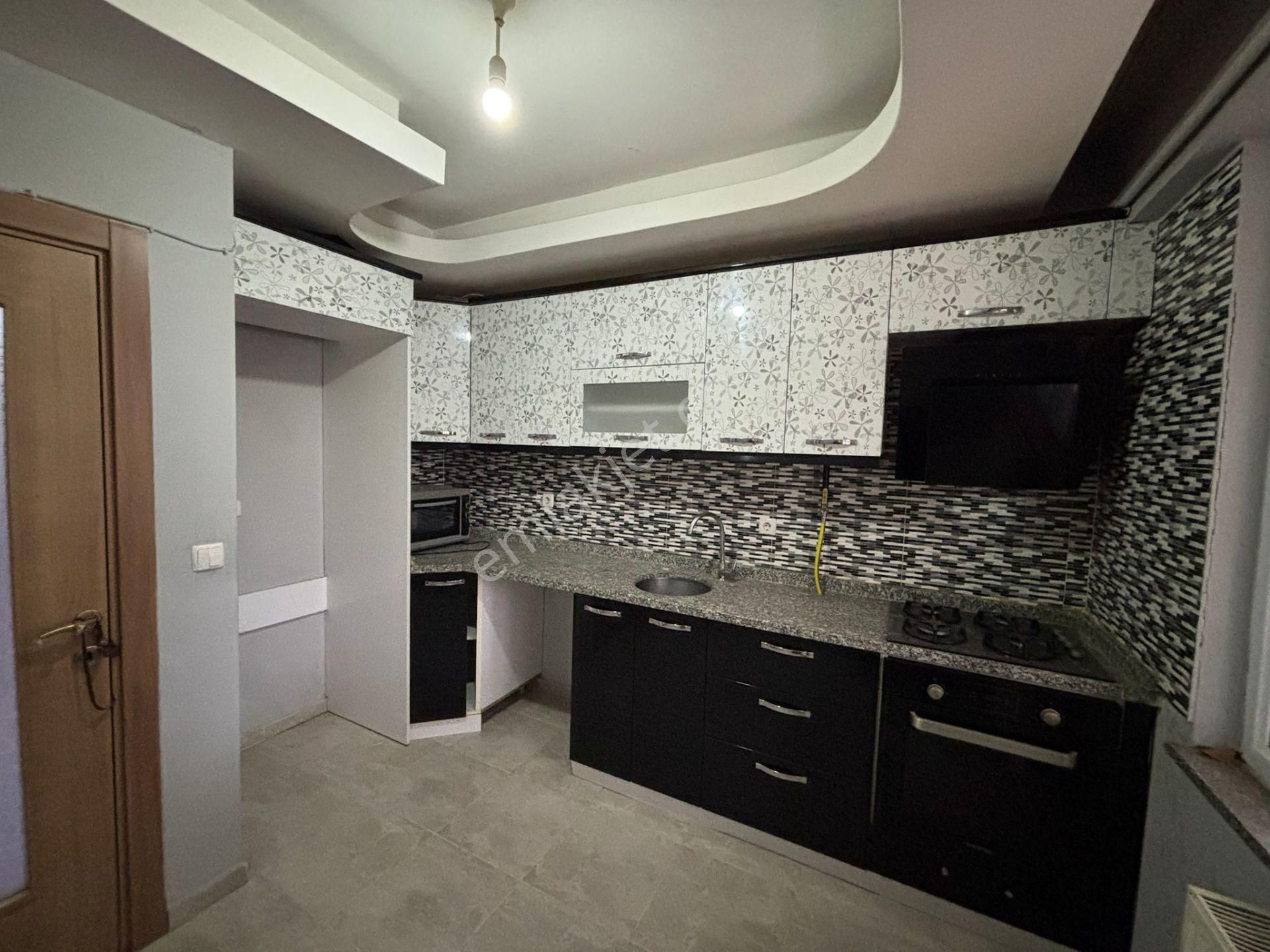 **eryıldız İnşaat'tan**acill Fevzipaşa Merkezde İskanlı 2+1 Yüksek Giriş - Görsel 16