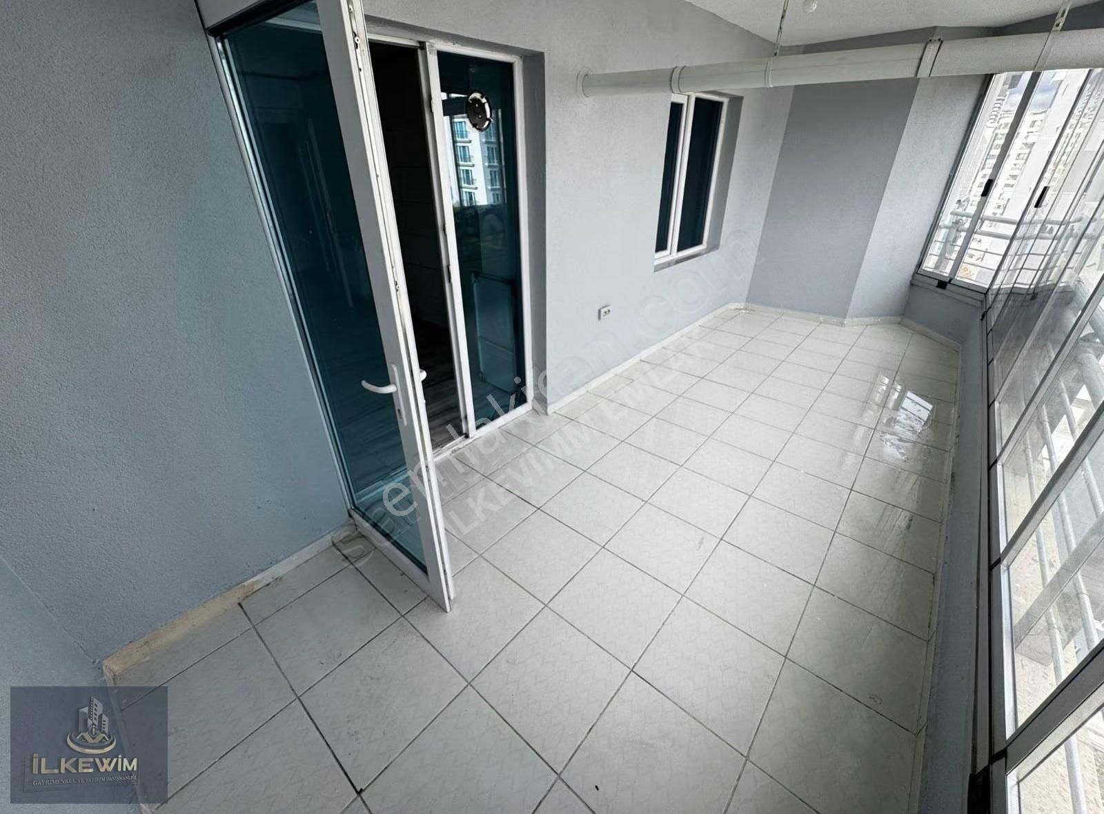 !!ege Mahallesinde Cadde Yakını Ön Cephe Fırsat 3+1 Daire!! - Görsel 16