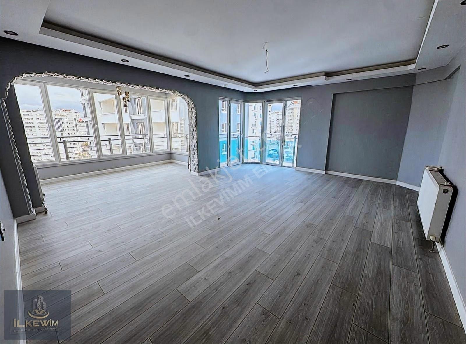 !!ege Mahallesinde Cadde Yakını Ön Cephe Fırsat 3+1 Daire!! - Görsel 23