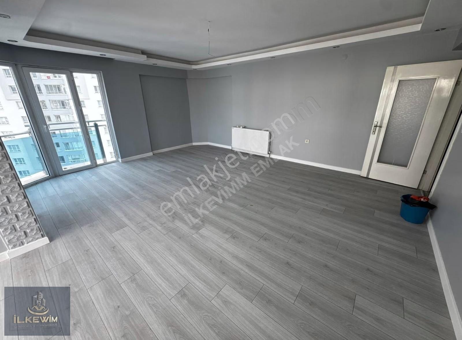 !!ege Mahallesinde Cadde Yakını Ön Cephe Fırsat 3+1 Daire!! - Görsel 15