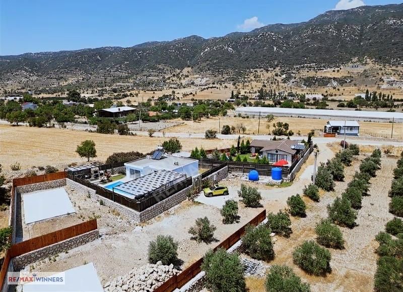 Satılık 1+1 Balayı Villası Ve 1262 M2 Arsası (müstakıl) - Görsel 10