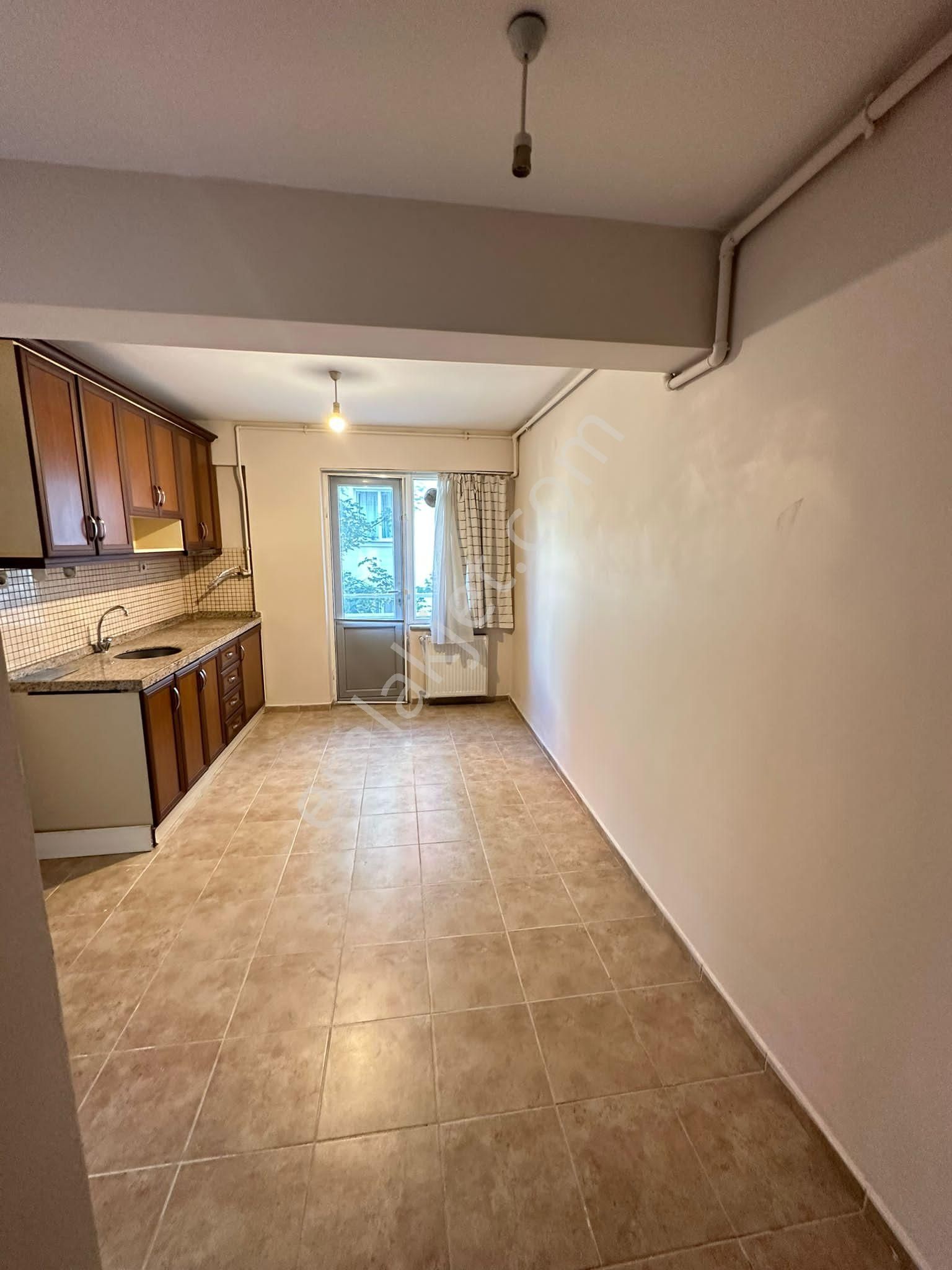 Görükle Merkez 2+1 70m2 Açık Mutfak Fırsat Daire - Görsel 3