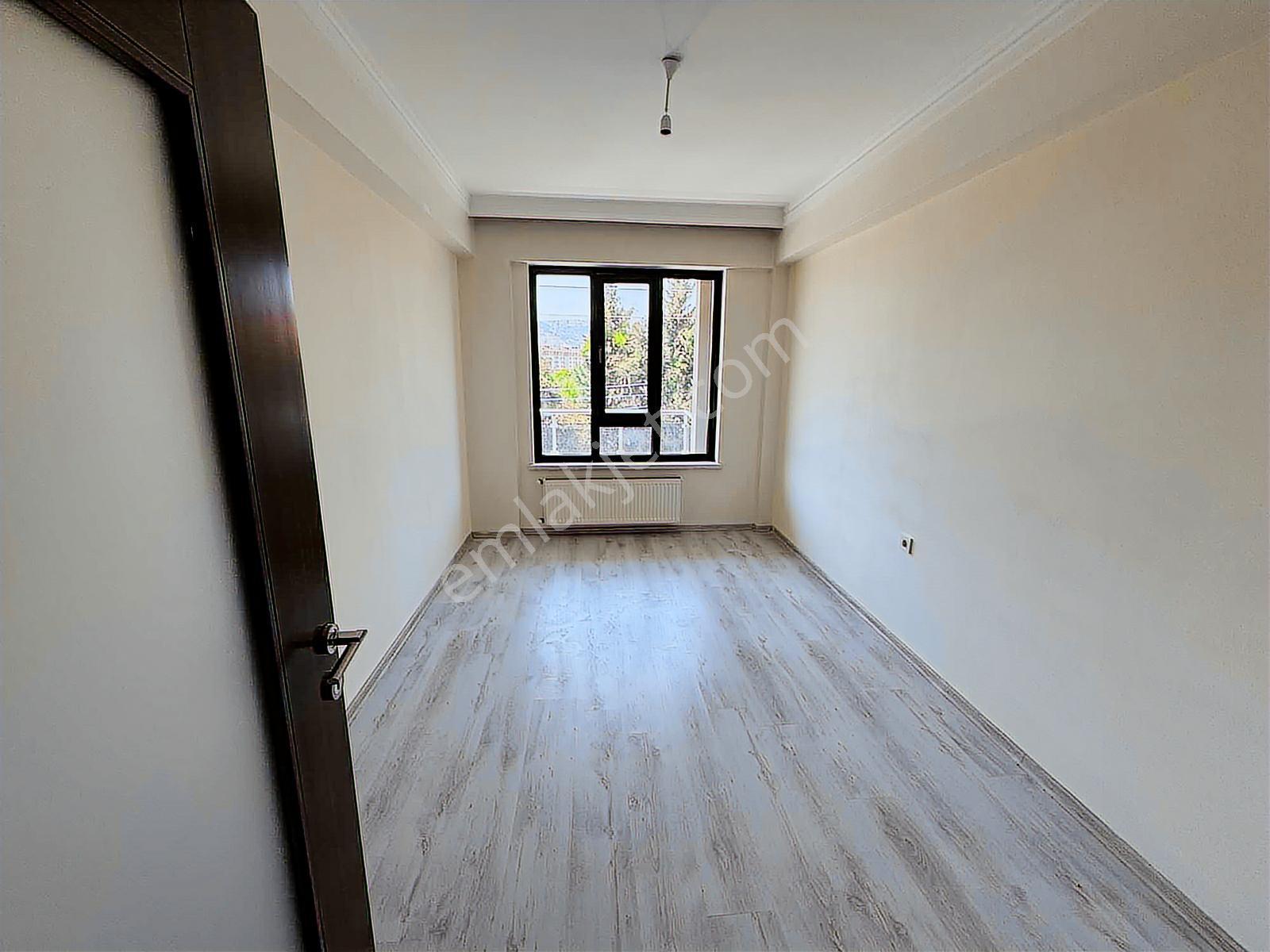 Sağlam Emlaktan Selçukluda Hastane Arkası Kiralık 3+1 Daire - Görsel 27