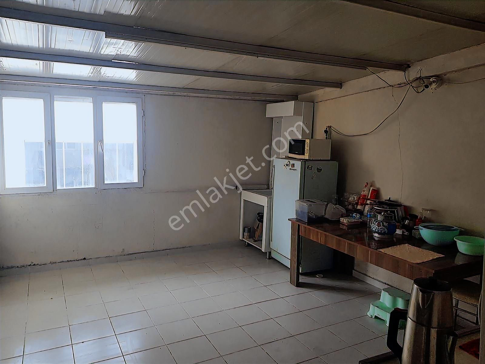 Küçük Balıklıda Kiralık 3,5 Katlı Kiralık Bina - Görsel 27