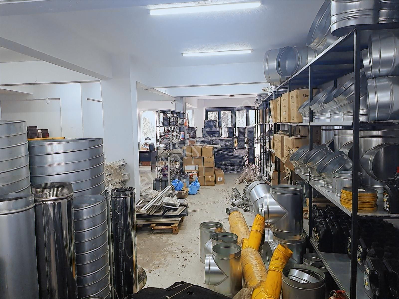 Küçük Balıklıda Kiralık 3,5 Katlı Kiralık Bina - Görsel 11