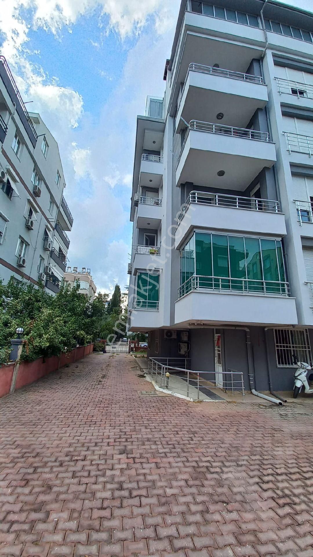 Liman’da Ayrı Mutfaklı Doğalgazlı Denize 400 Mt 3+2 Eşyalı En Geniş Dublex Fırsatı - Görsel 4