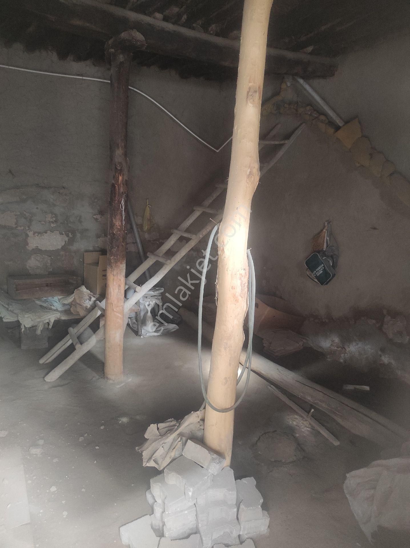 Kaçmaz Emlaktan Yeşilhisarda Satılık Müstakil Ev Doğalgazli - Görsel 5