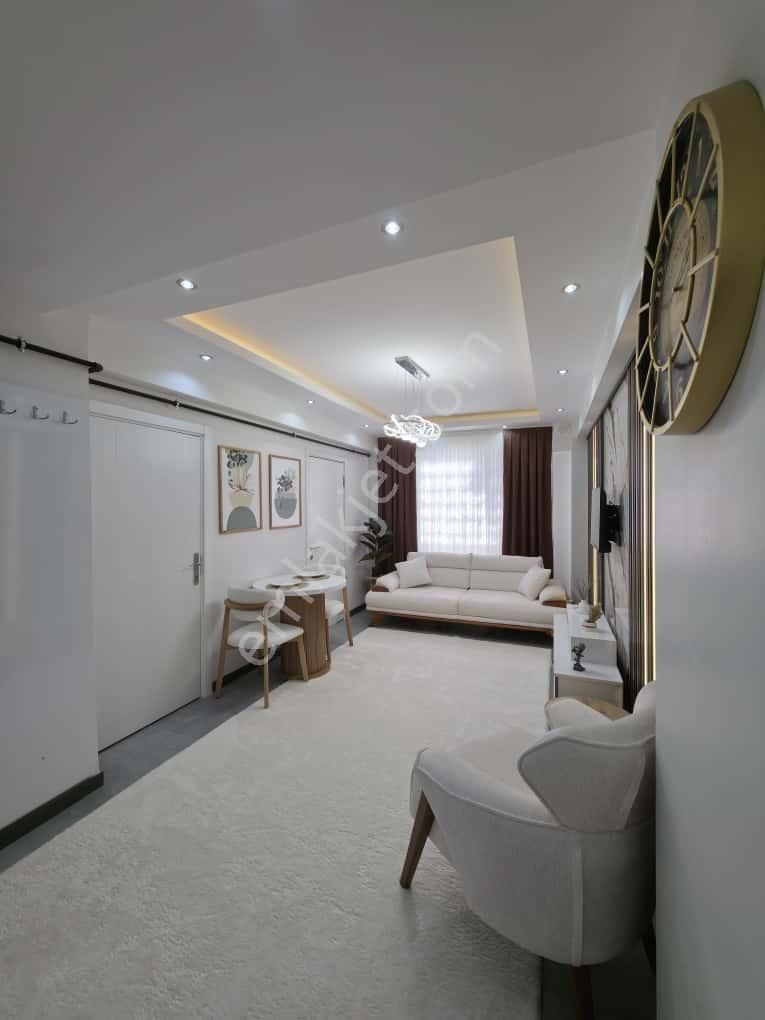 Balkonlu Sıfır Eşyalı Geniş Kullanışlı 2+1 Yatırımlık Satılık Apart - Görsel 2