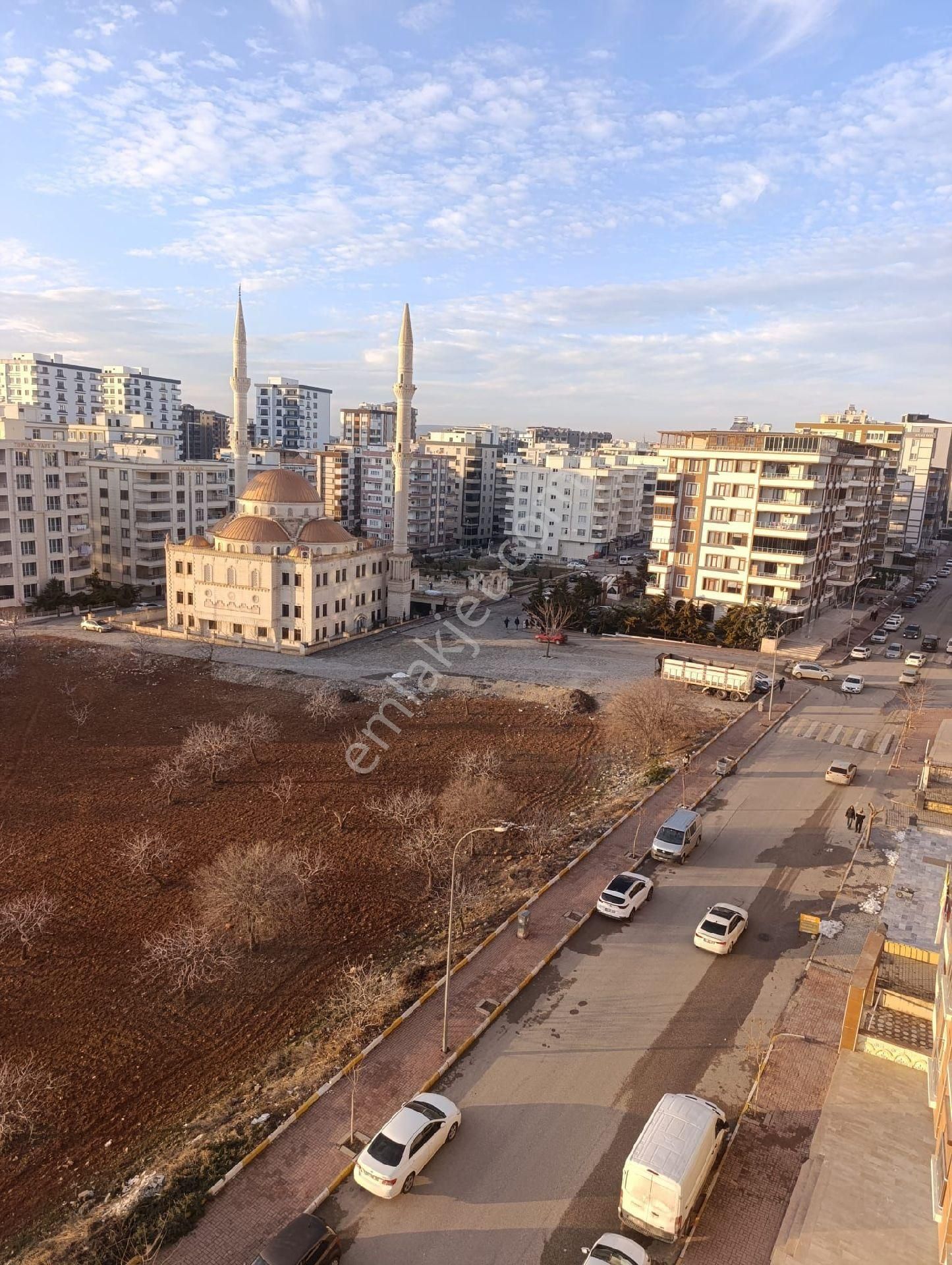 Karaköprü Şenevler Mahallesi'nde Acil Satılık 3+1 Daire - Görsel 13