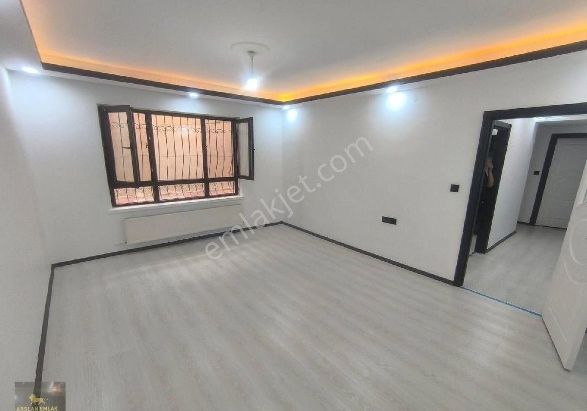 Taşocağı Sok 34/1 10 Yıllık Bina Asansörlü - Görsel 2