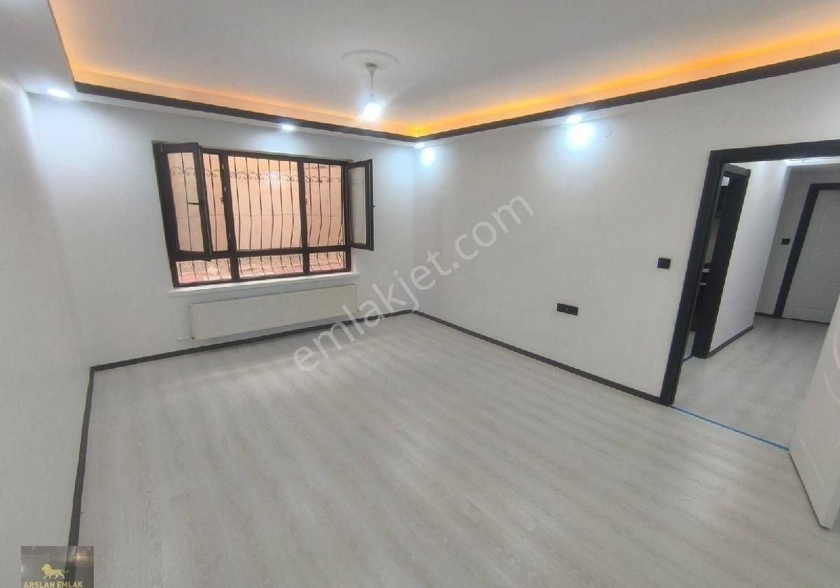 Taşocağı Sok 34/1 10 Yıllık Bina Asansörlü - Görsel 5