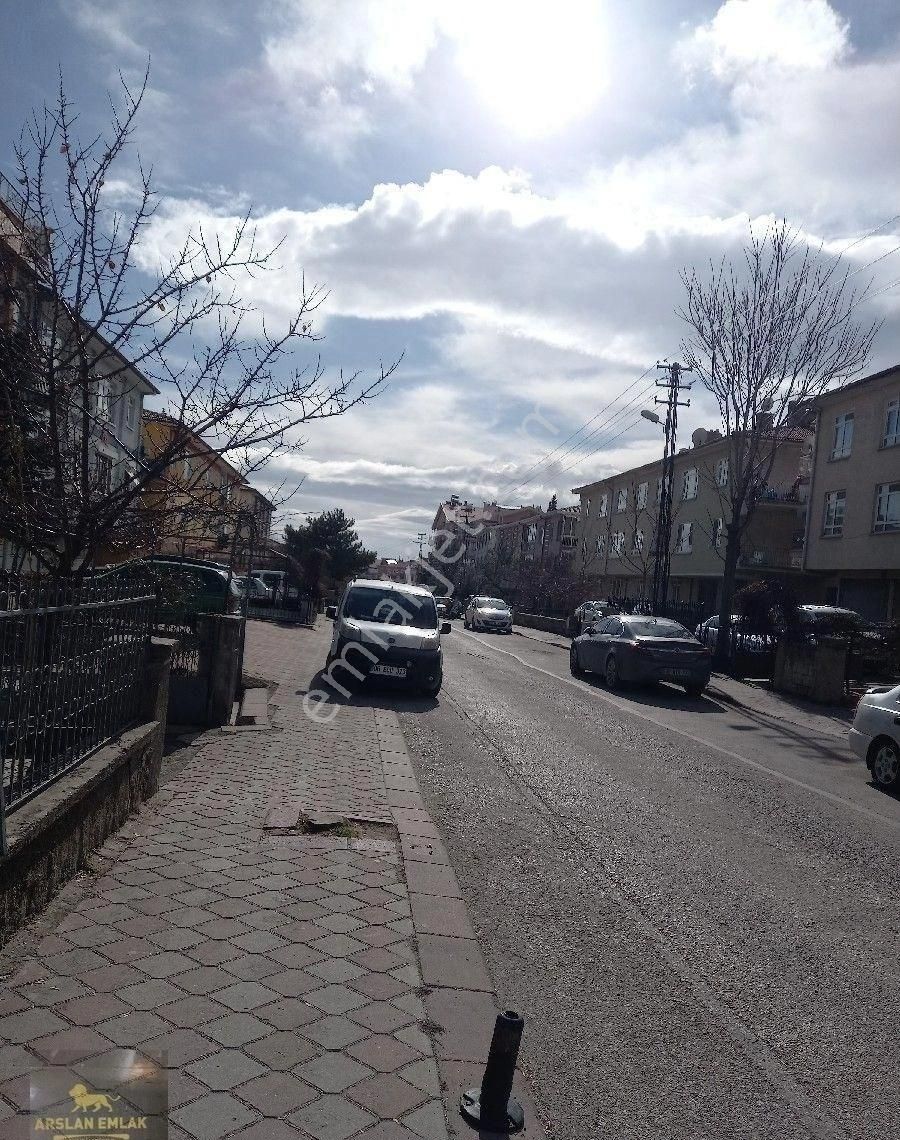 Pınarbaşı Mahallesinde Şehitler Metrosu Yakını 3+1 115 M2 Kiralık Daire - Görsel 7