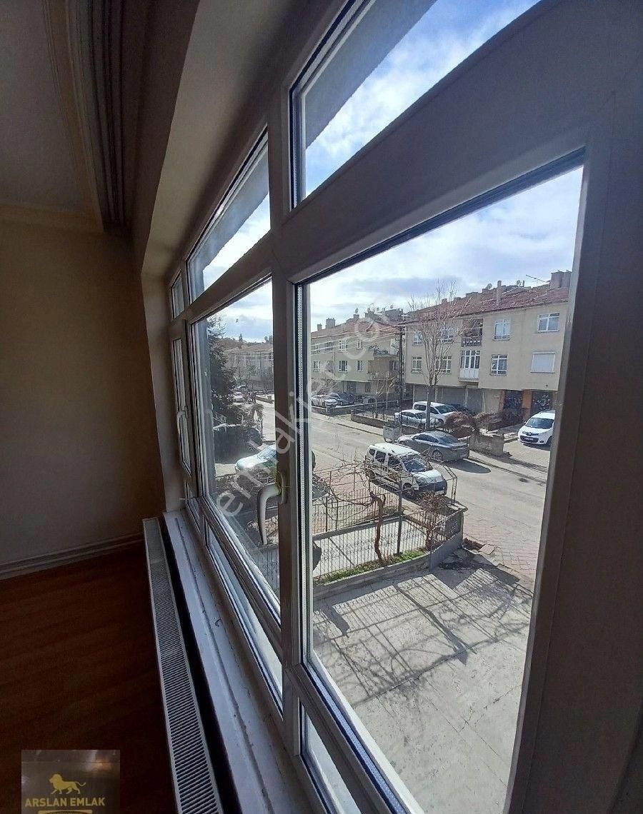 Pınarbaşı Mahallesinde Şehitler Metrosu Yakını 3+1 115 M2 Kiralık Daire - Görsel 22