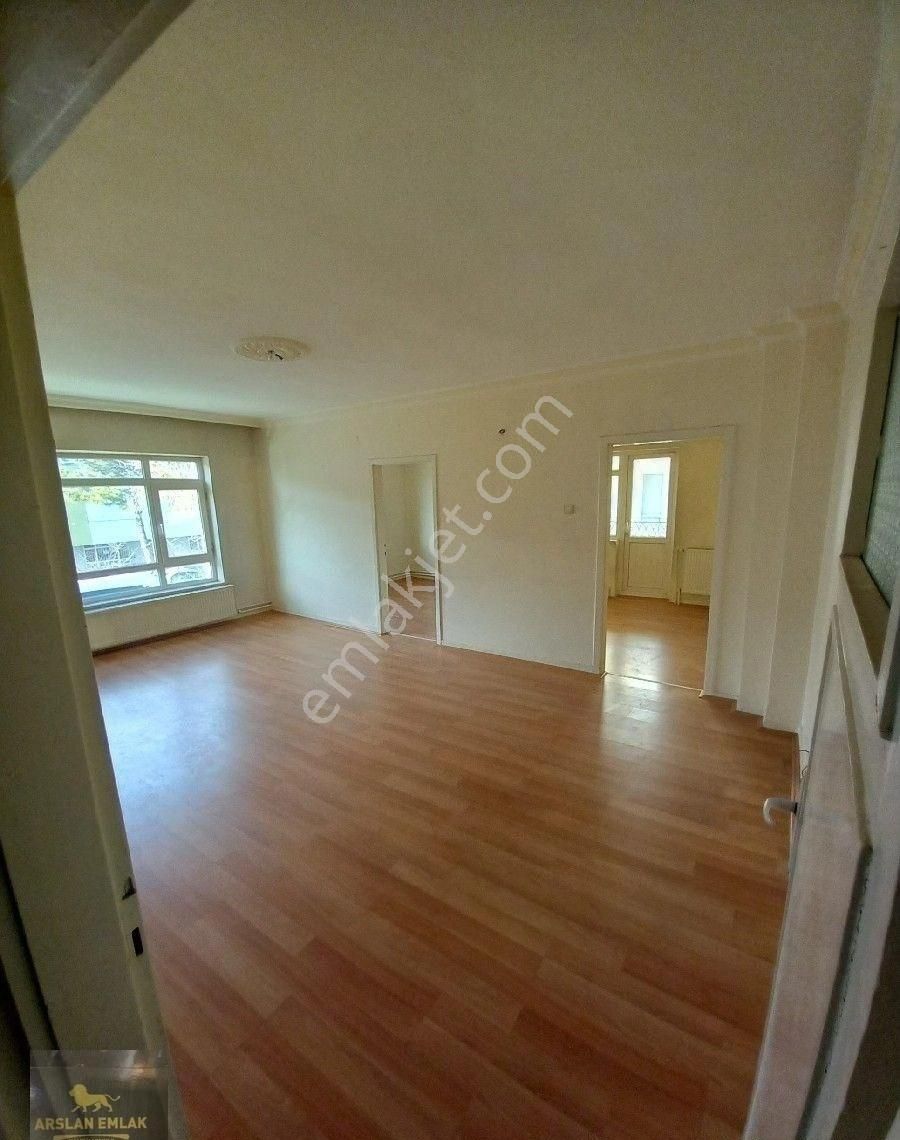 Pınarbaşı Mahallesinde Şehitler Metrosu Yakını 3+1 115 M2 Kiralık Daire - Görsel 10