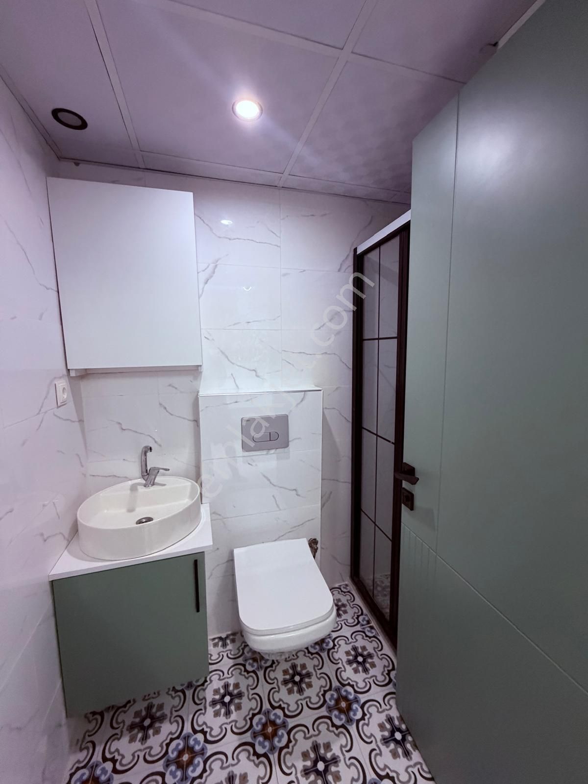 Arakat Asansörlü Merkezi Konumda 1+1 Satılık Apart - Görsel 8