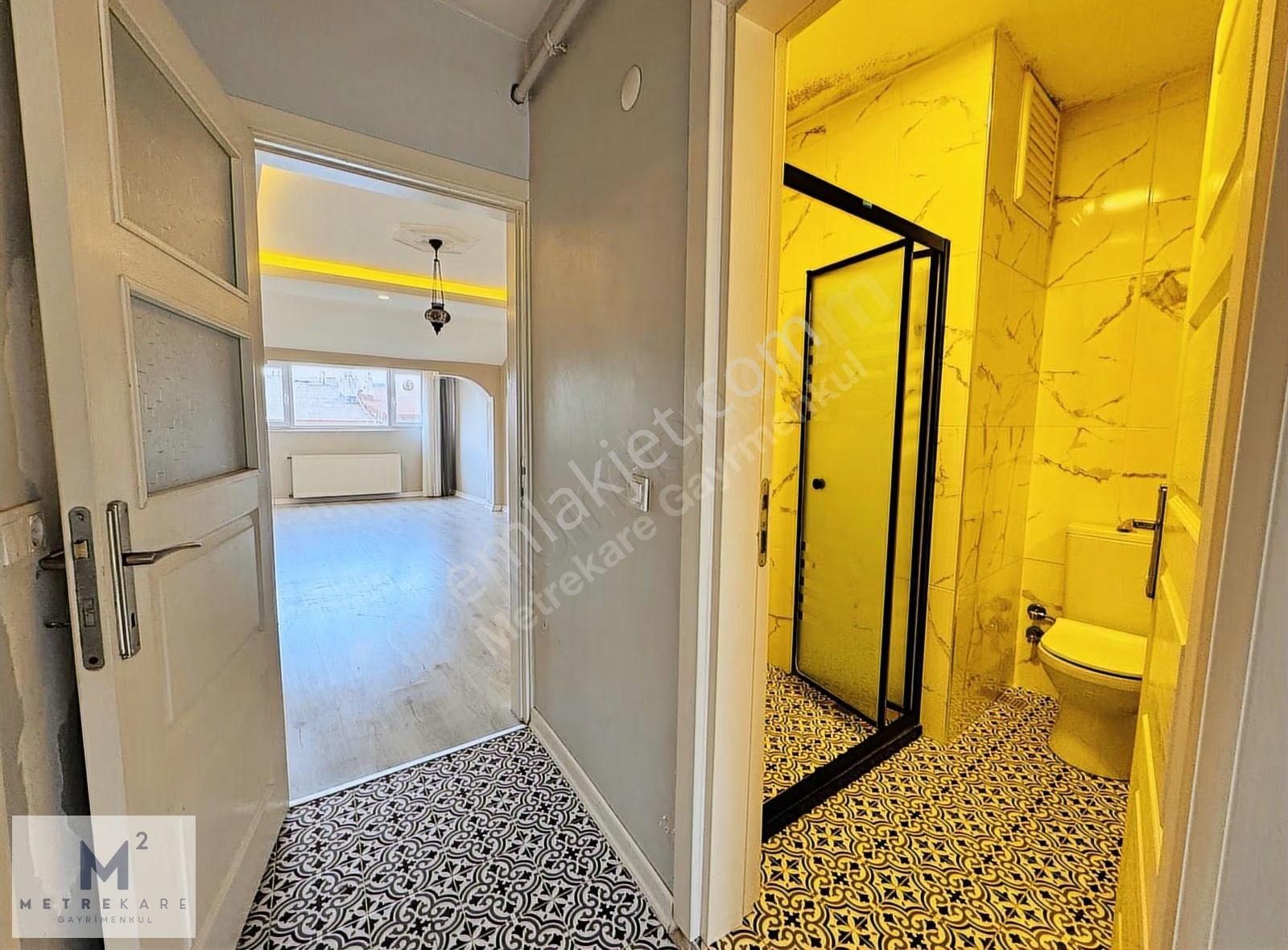 Bayrampaşa Muratpaşa Mahallesinde Boş 2+1 Satılık Daire - Görsel 8