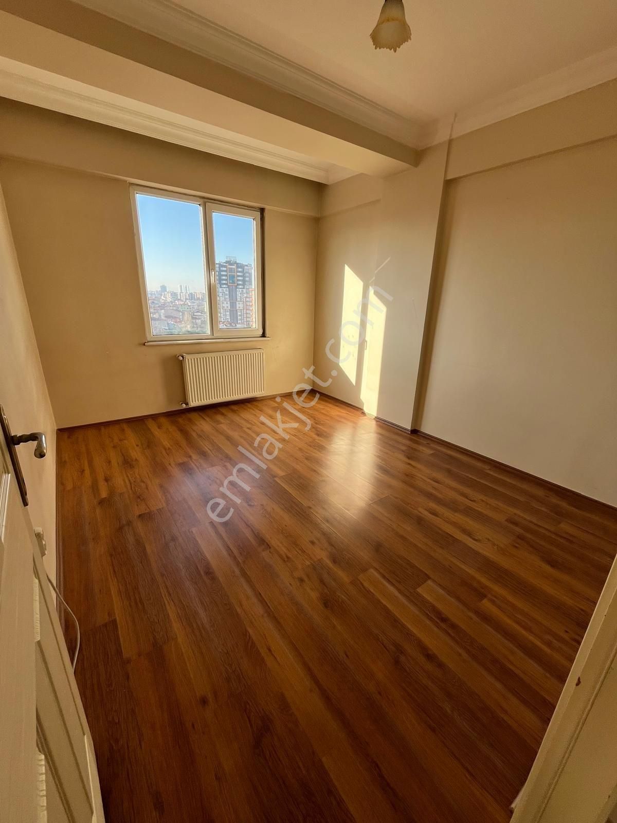 Ümraniye Esenevler Mahallesi 9.kat Site İçi 2+1 Kiralık Daire Ev Asansörr Mevcut - Görsel 2