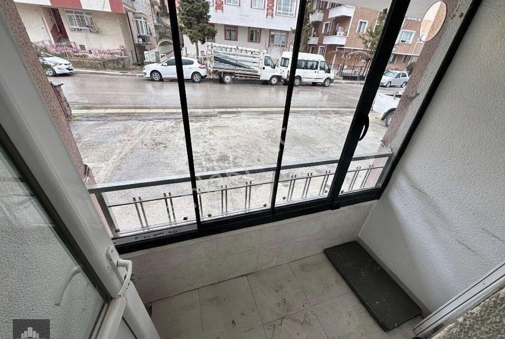 Uzman Emlak'tan İncirli Mh.de Yüksek Giriş Bağımsız Yapılı 3+1 Daire - Görsel 6