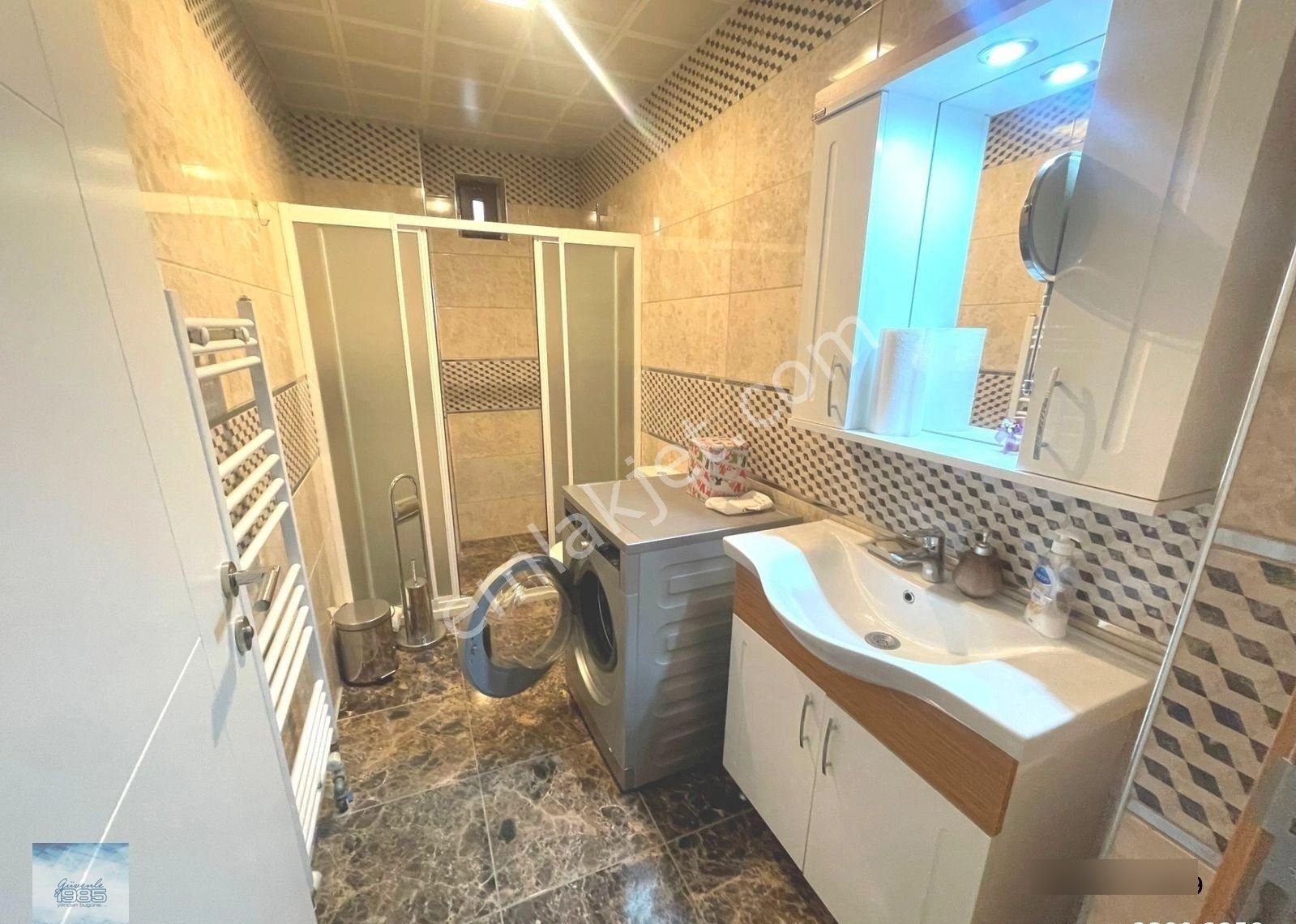 Cebeci Süngü Bayırı Sokak Da 3+1 3. Kat 10 Yıllık Bina Asansörlü Kapalı Otoparklı 110m2 Mobilyalı - Görsel 4