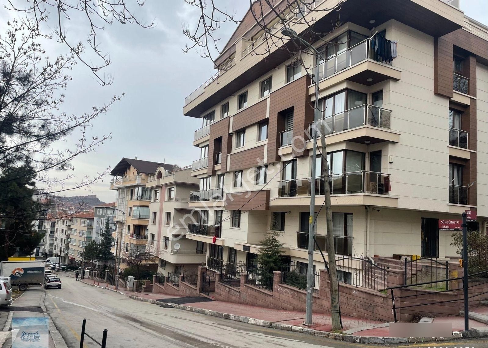 Cebeci Süngü Bayırı Sokak Da 3+1 3. Kat 10 Yıllık Bina Asansörlü Kapalı Otoparklı 110m2 Mobilyalı - Görsel 7