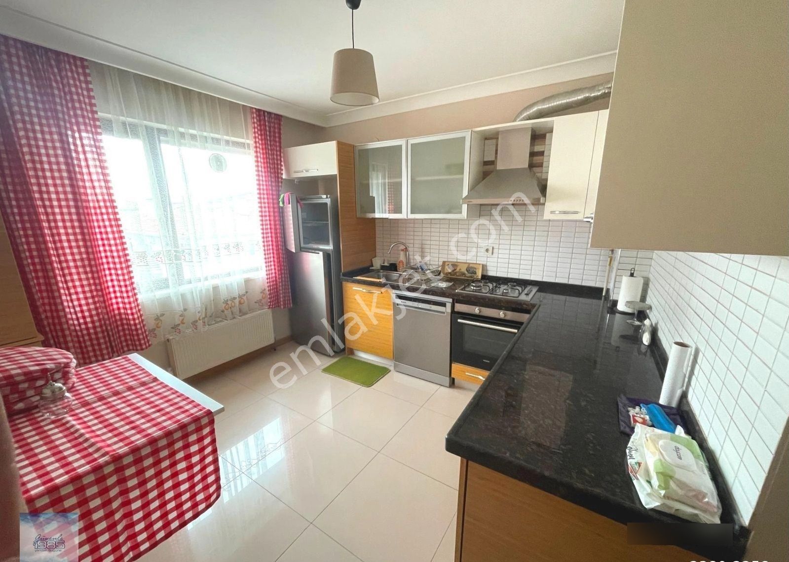 Cebeci Süngü Bayırı Sokak Da 3+1 3. Kat 10 Yıllık Bina Asansörlü Kapalı Otoparklı 110m2 Mobilyalı - Görsel 3