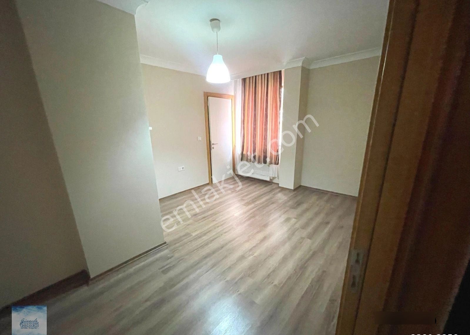 Cebeci Süngü Bayırı Sokak Da 3+1 3. Kat 10 Yıllık Bina Asansörlü Kapalı Otoparklı 110m2 Mobilyalı - Görsel 11