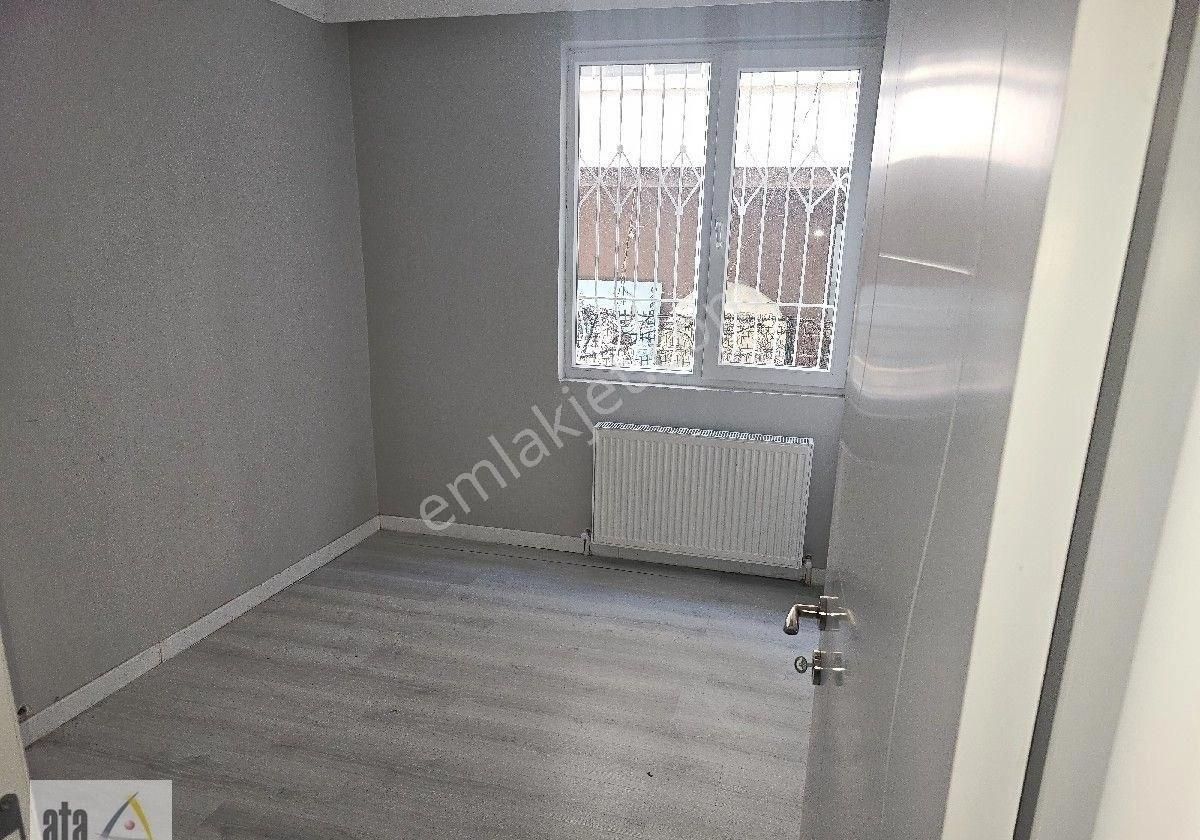 Gaziosmanpaşa Köroğlunda Bahçe Kullanımlı Bakımlı Kombili 3+1 - Görsel 9