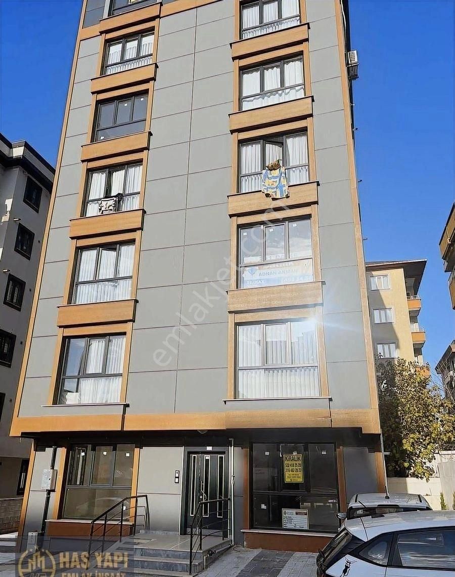 Ümraniye Şerifali Mahallesi'nde 2 + 1 Sıfır Kiralık Daire - Görsel 3