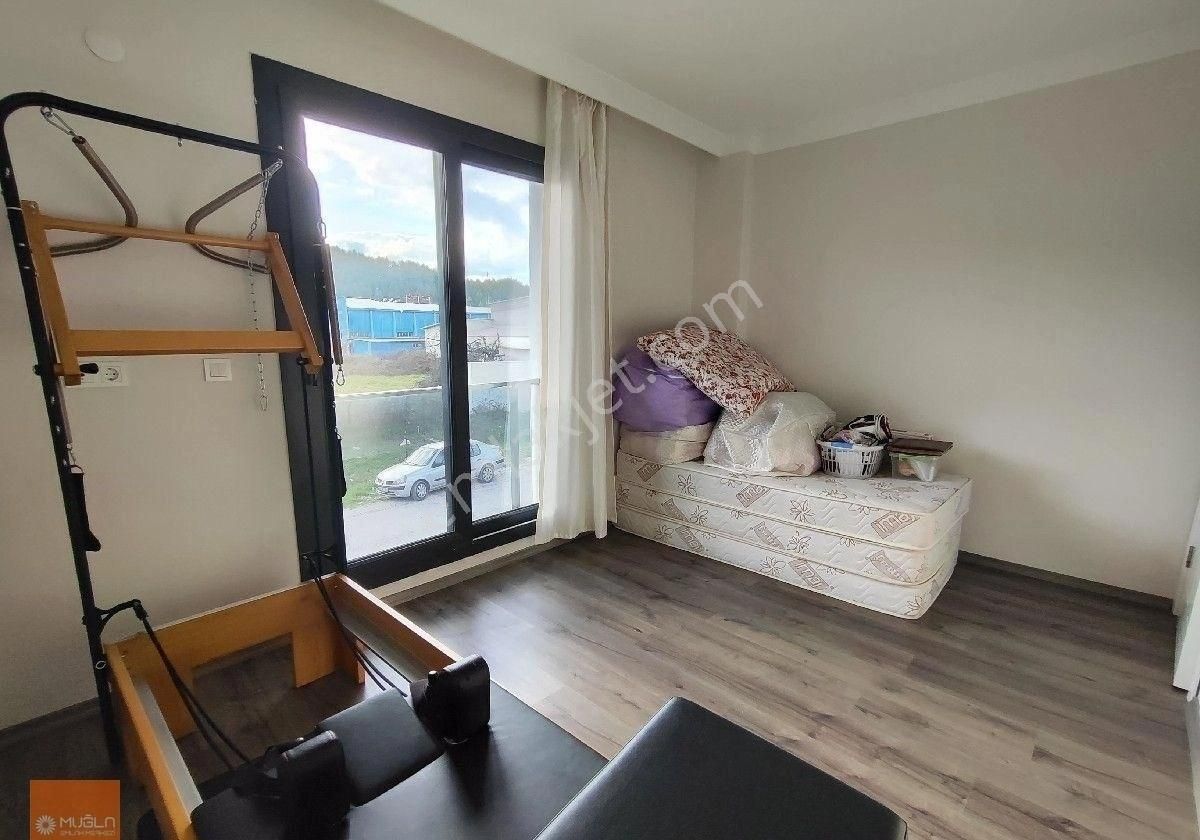 Muğla Ula Köprübaşı’nda Tam Müstakil Havuzlu 4+1 Villa - Görsel 10