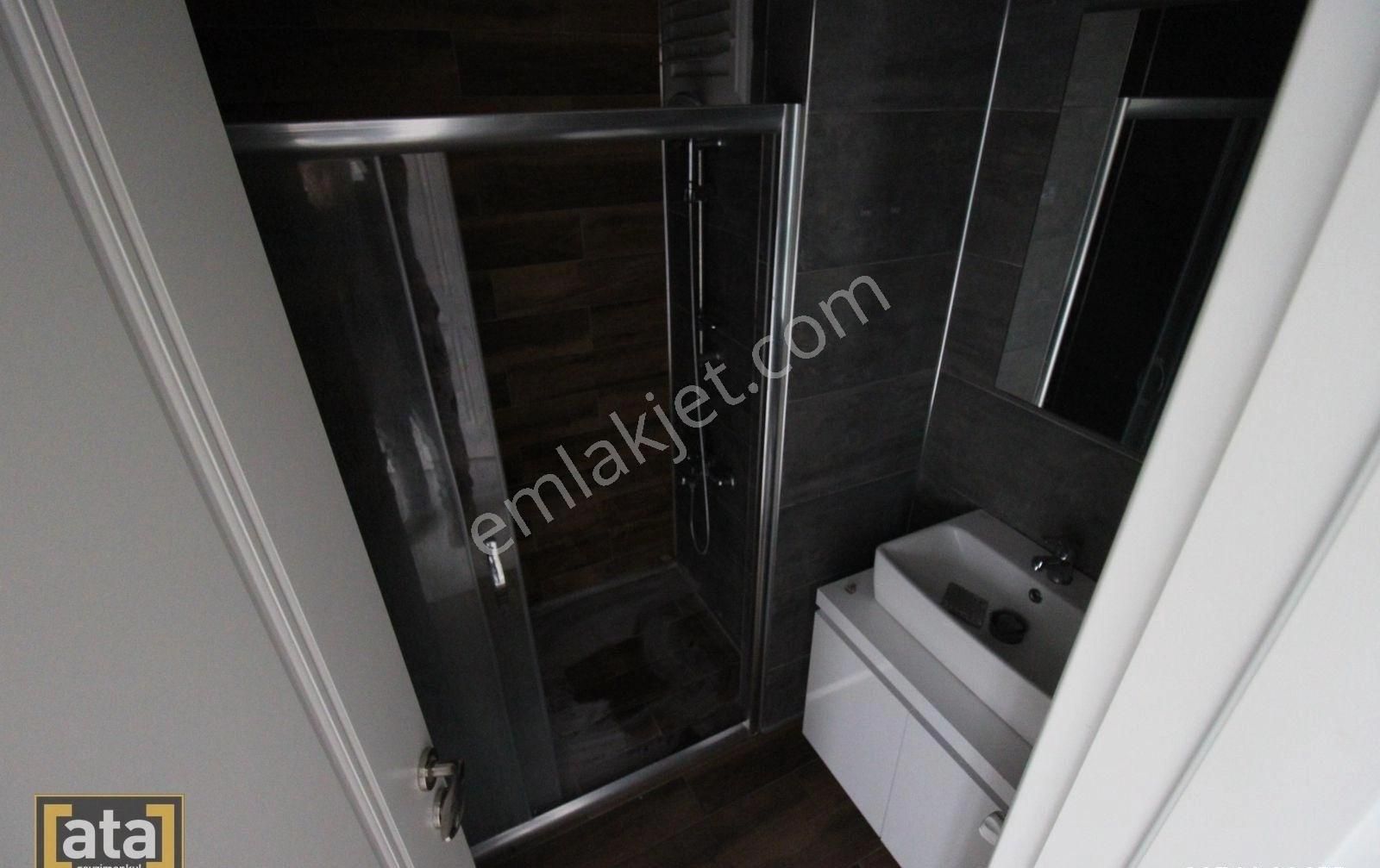 Vatan Caddesinde Yola Yürüme Mesafesinde Kombili Site İçi Kapalı Oto Parklı - Görsel 22