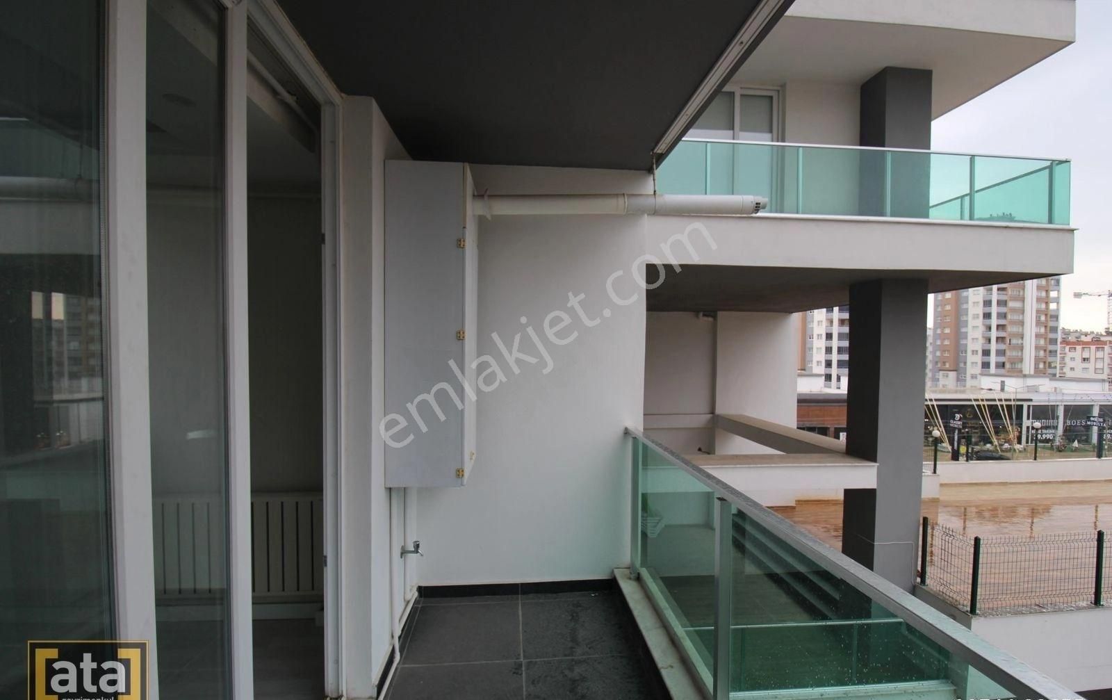 Vatan Caddesinde Yola Yürüme Mesafesinde Kombili Site İçi Kapalı Oto Parklı - Görsel 11