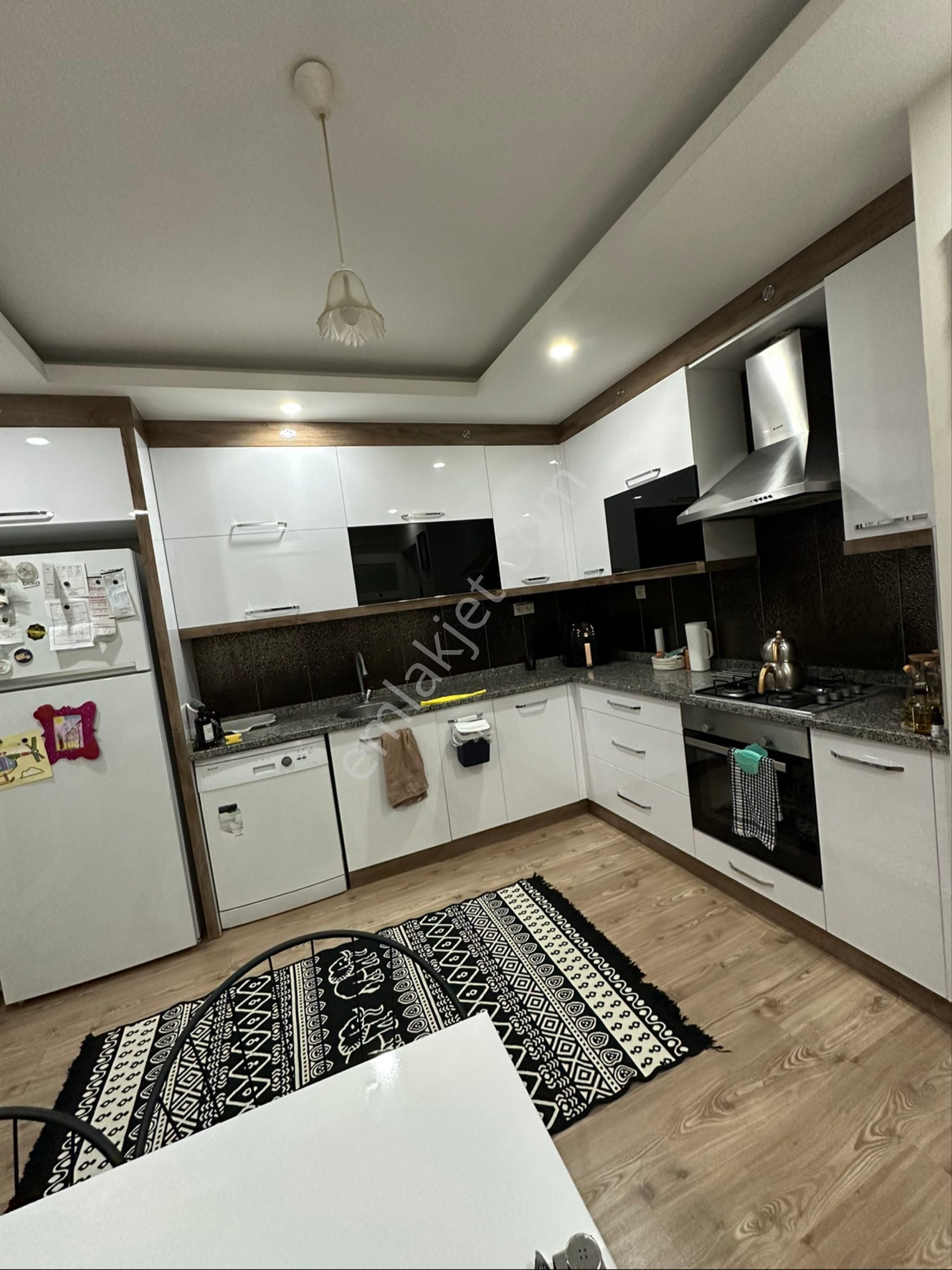 İncilipınarın En Özel 2+1 Dairesi Yeni Sahibini Bekliyor - Görsel 15